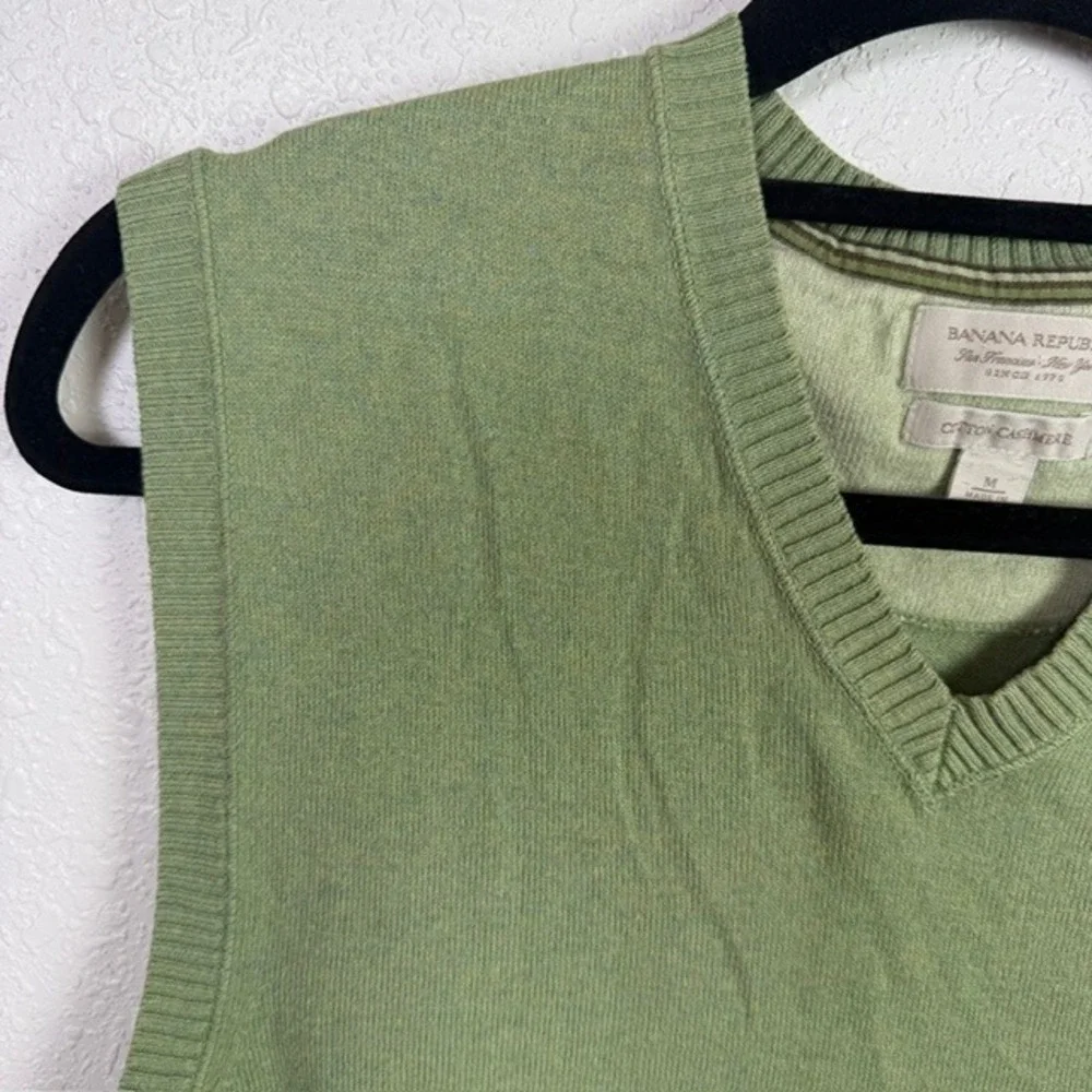 Banana Republic Cotton Cashmere V-Neck Sweater Vest Green Medium